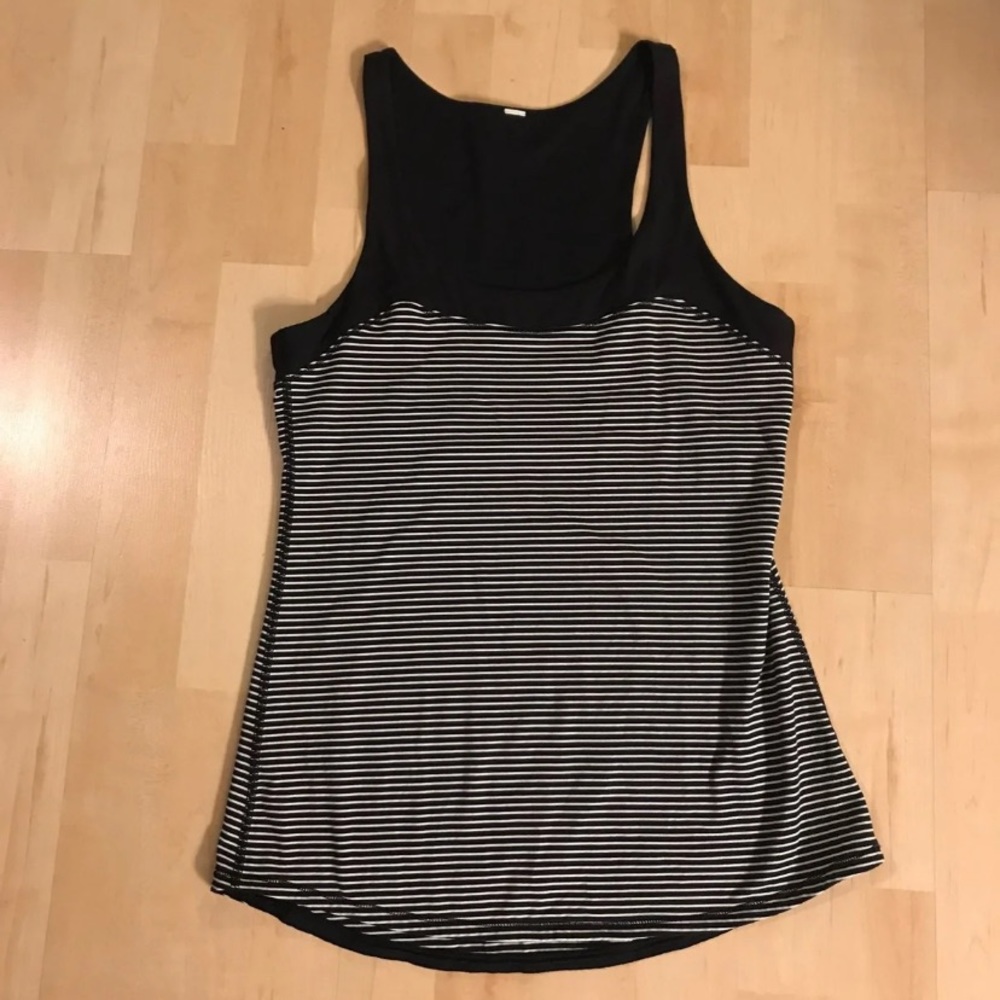 Lululemon Racerback Striped Tank small 6? - Picture 1 of 3